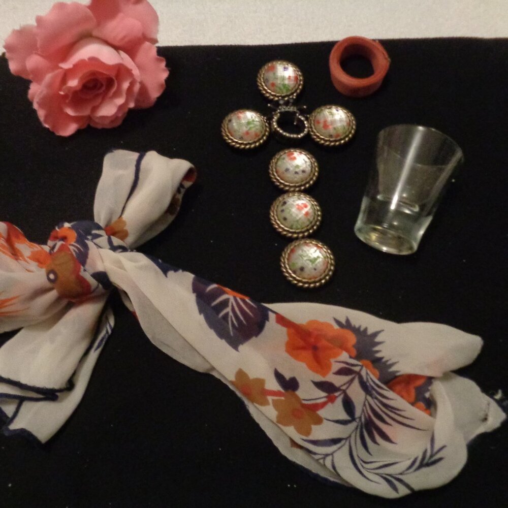 RETRO RETRO FLORALS SCARF SHOT GLASS BEJEWELED JEWELRY PARTS RING LOT